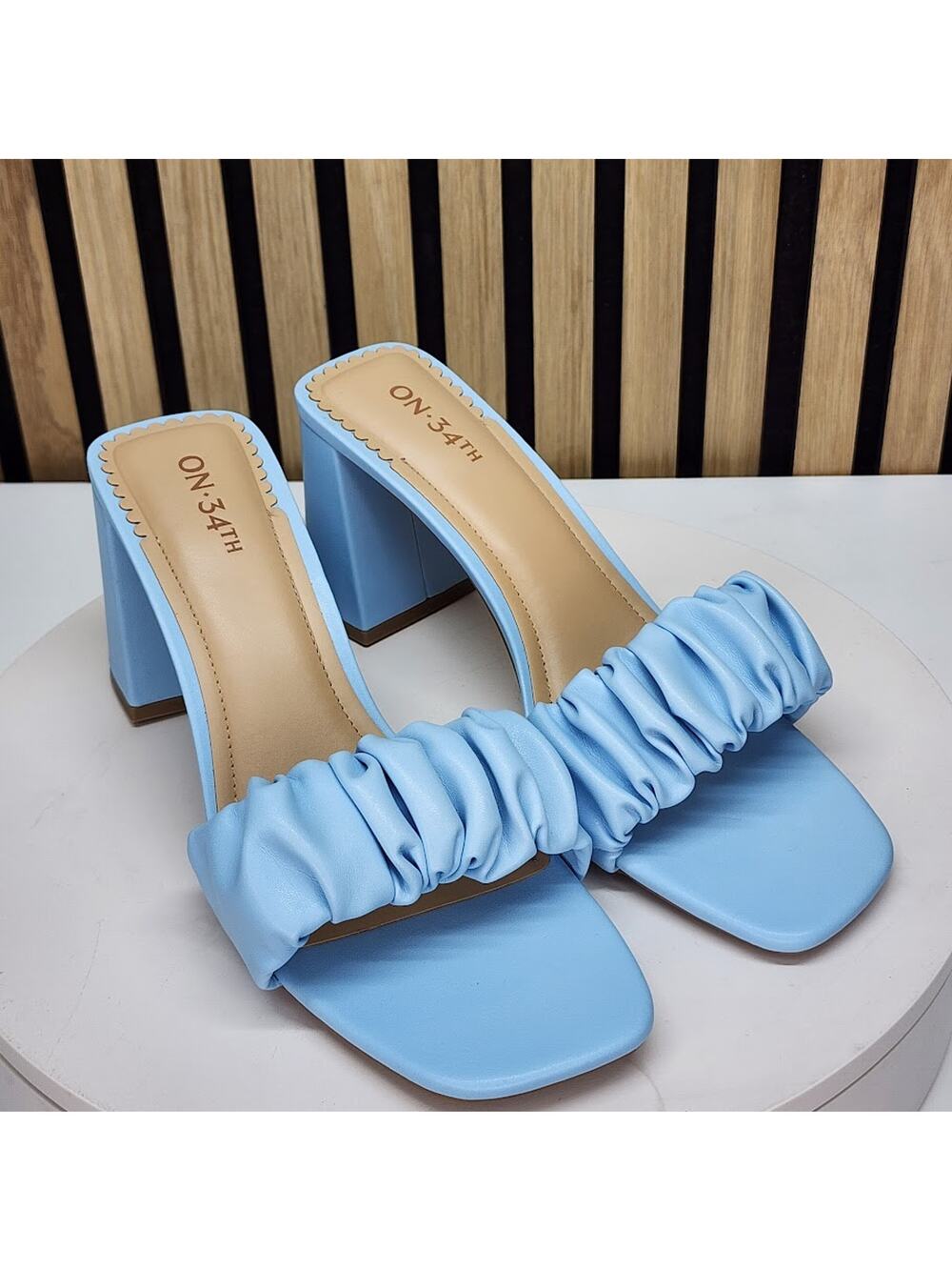 NEW - On 34th Salliee Women’s Dress Sandals Ruffle Block Heels Size 8.5